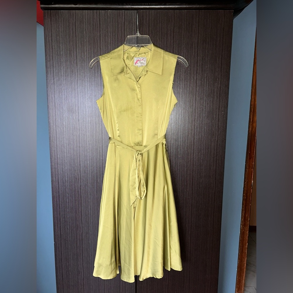 Dress of Cece’s New York no tag but never been use